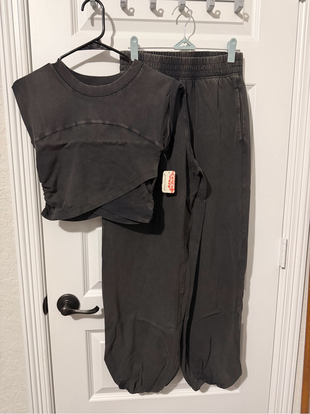 Free People Movement Crossover Set - Picture 2 of 4